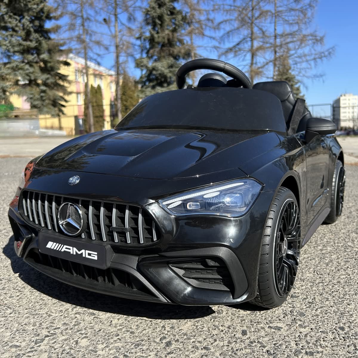 CAR-S-12 - Mercedes CLE 53 Auto na akumulator dla dzieci 4x4 miękki fotel + koła EVA + LED + pilot 2.4 G - obrazek 26