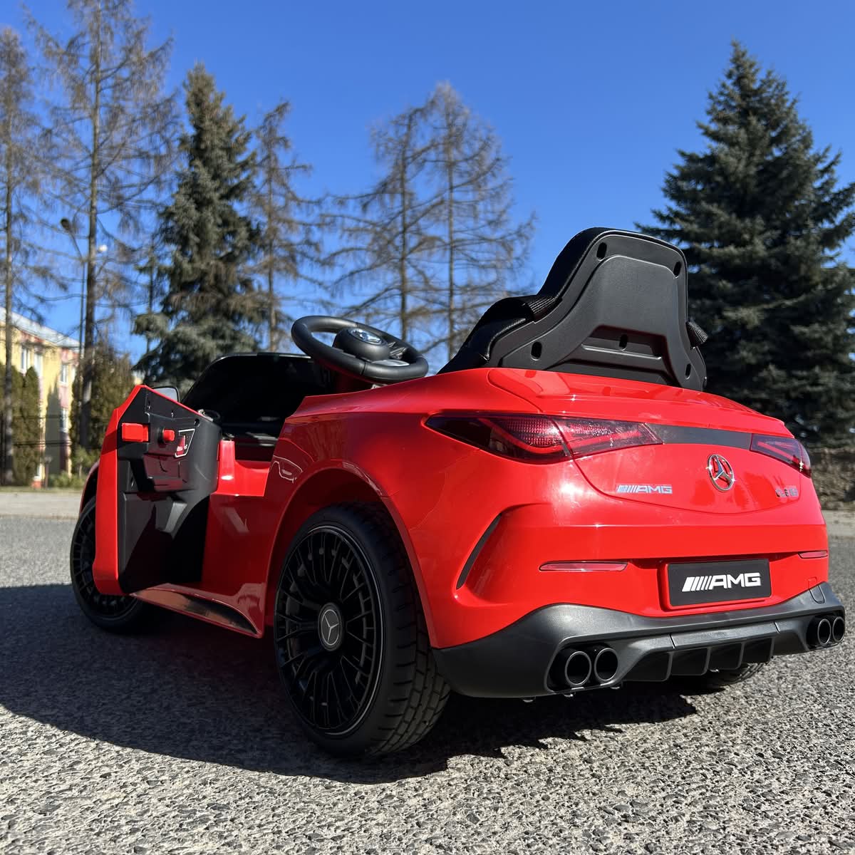 CAR-S-12 - Mercedes CLE 53 Auto na akumulator dla dzieci 4x4 miękki fotel + koła EVA + LED + pilot 2.4 G - obrazek 14